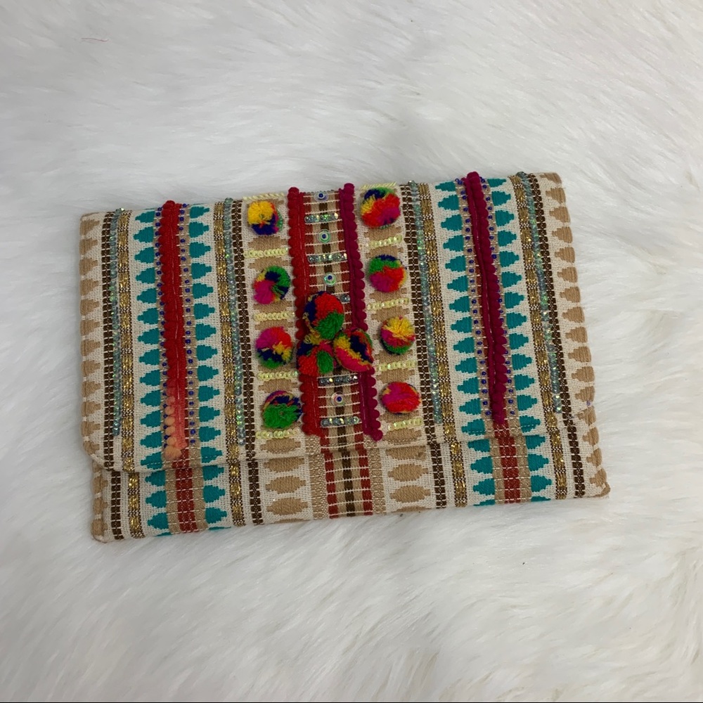 Unique clutch purse is in excellent condition - Picture 1 of 11